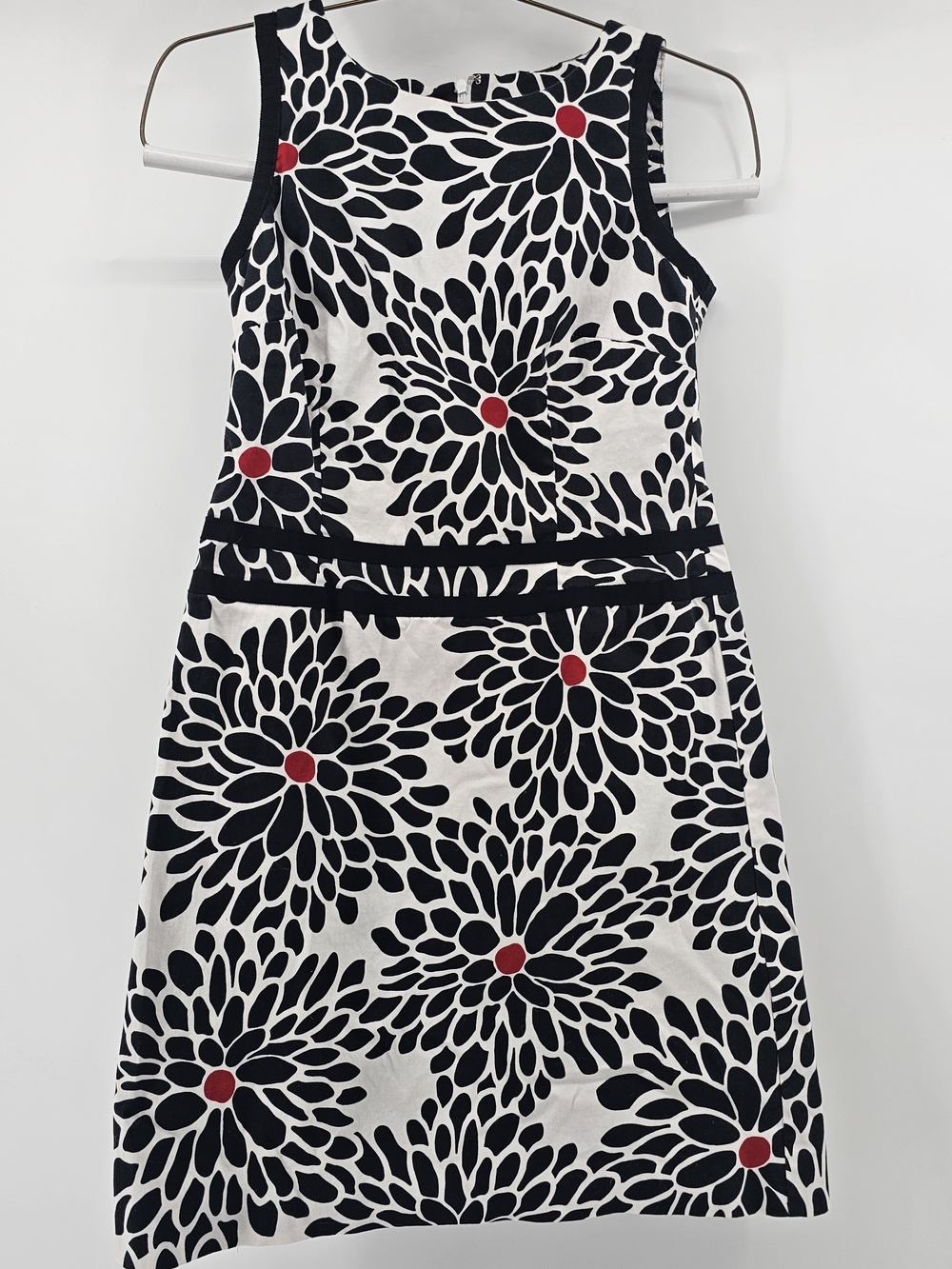 Talbots Petite Mod Floral Shift Dress Size 6P‎ Black White Red Sleeveless